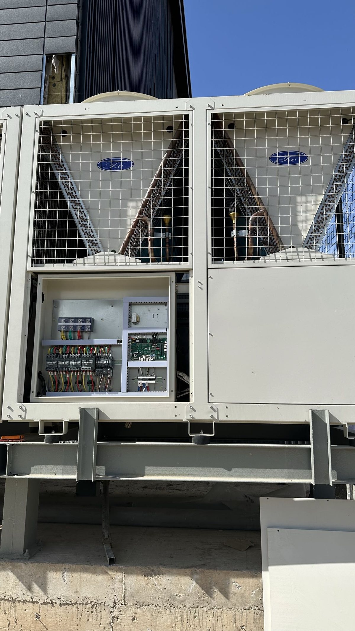 Chiller installation project